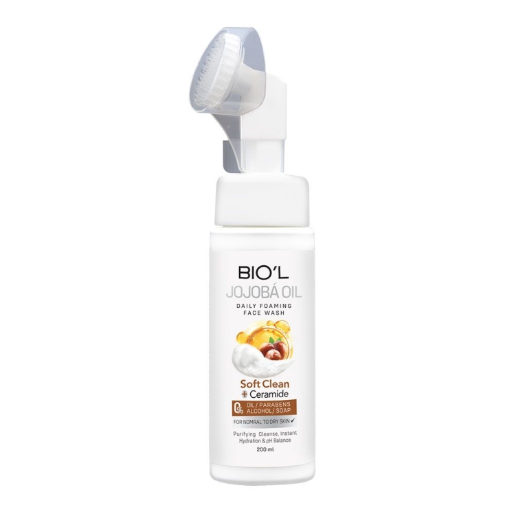 فوم شست و شو صورت بیول مدل jojoba oil